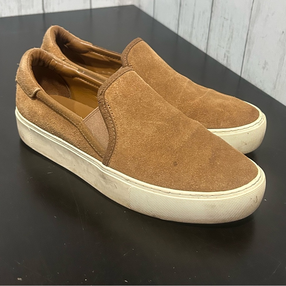 UGG Women’s Jass Chestnut Suede Slip-On Sneakers Loafers Size 8